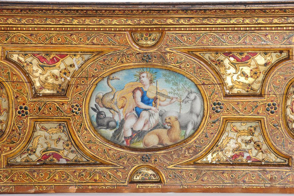 A close up of the lozenge detail on the Celestini virginal painting